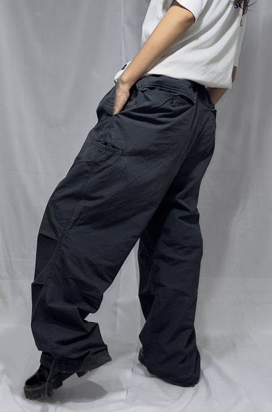 DARK GREY CARGO IS AVAILABLE FROM UNI QLO IN ELASTIC SIZE